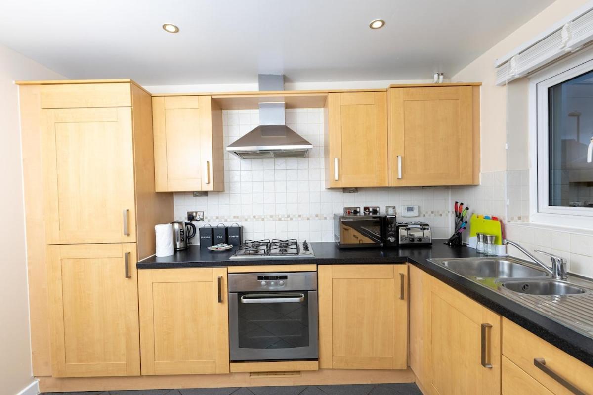 5-Bed Modern & Luxurious House Βίλα Snodland Εξωτερικό φωτογραφία