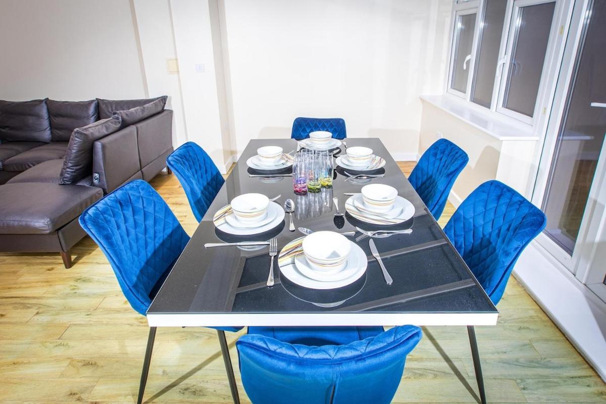 5-Bed Modern & Luxurious House Βίλα Snodland Εξωτερικό φωτογραφία
